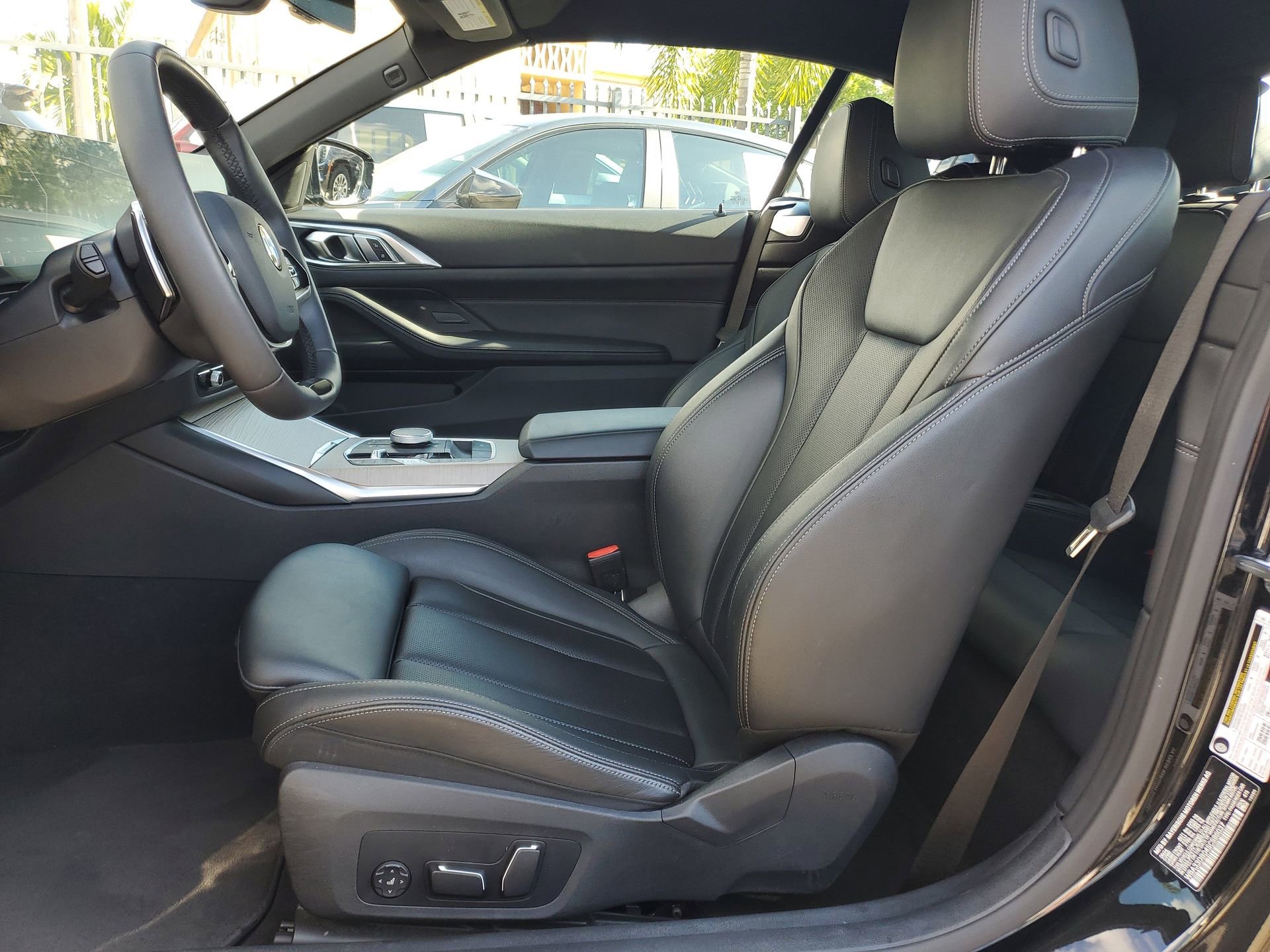 Used 2025 BMW 430i Convertible image 13