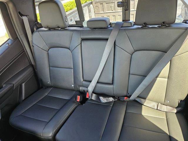 New 2026 GMC Canyon Elevation w/ Convenience Package image 18