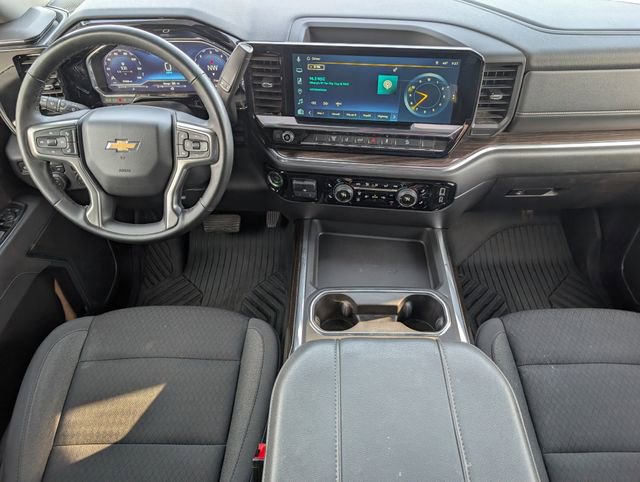 Used 2025 Chevrolet Silverado 2500 LT image 5