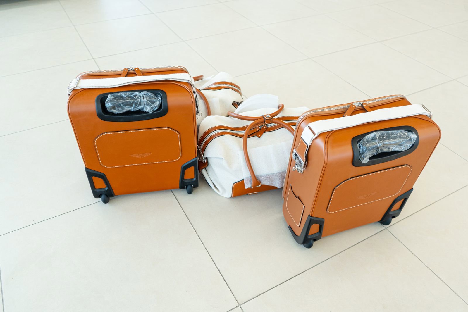 Used 2025 Aston Martin Vanquish V12 image 48