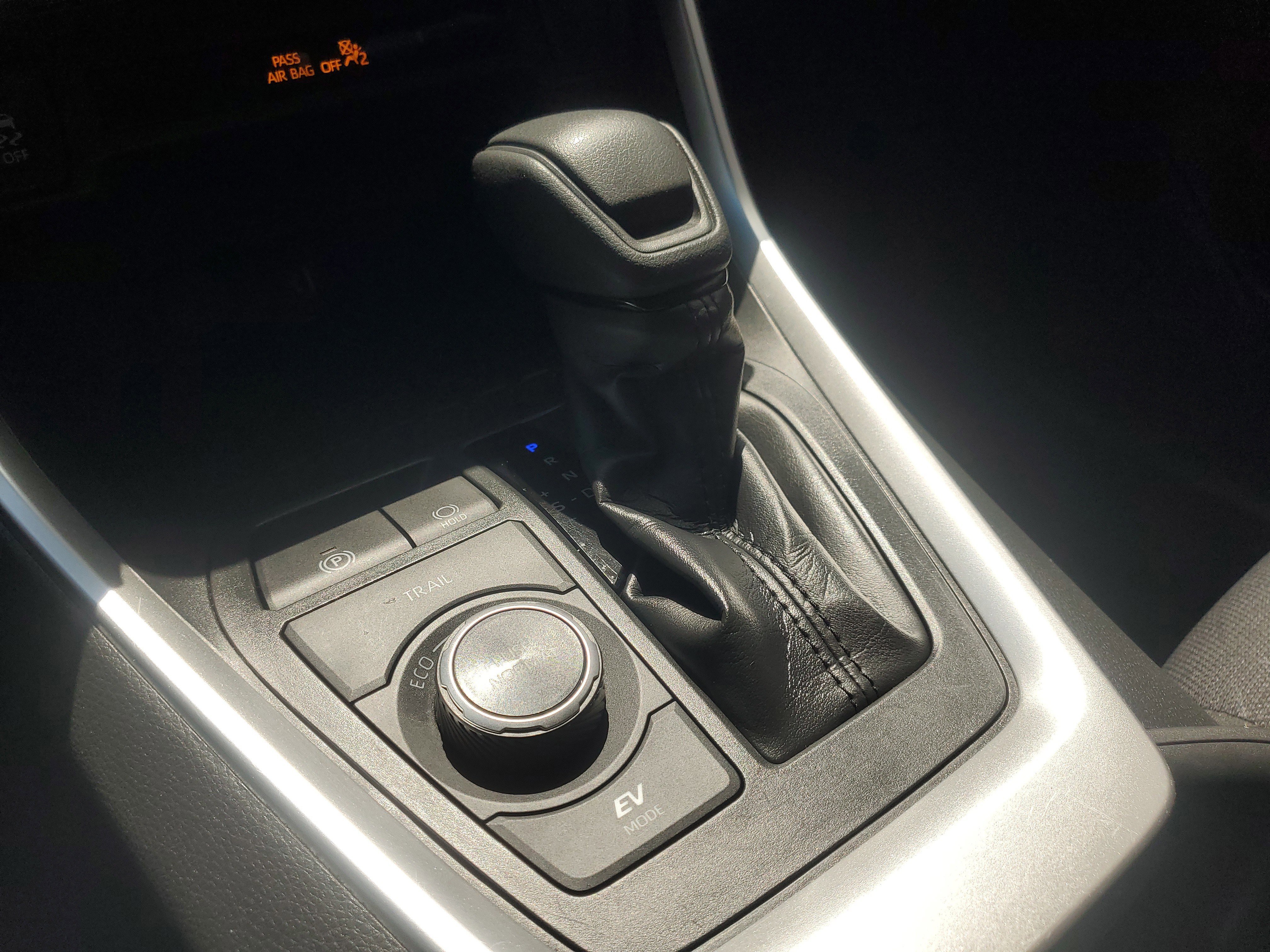 Certified 2025 Toyota RAV4 XLE AWD/4WD image 29