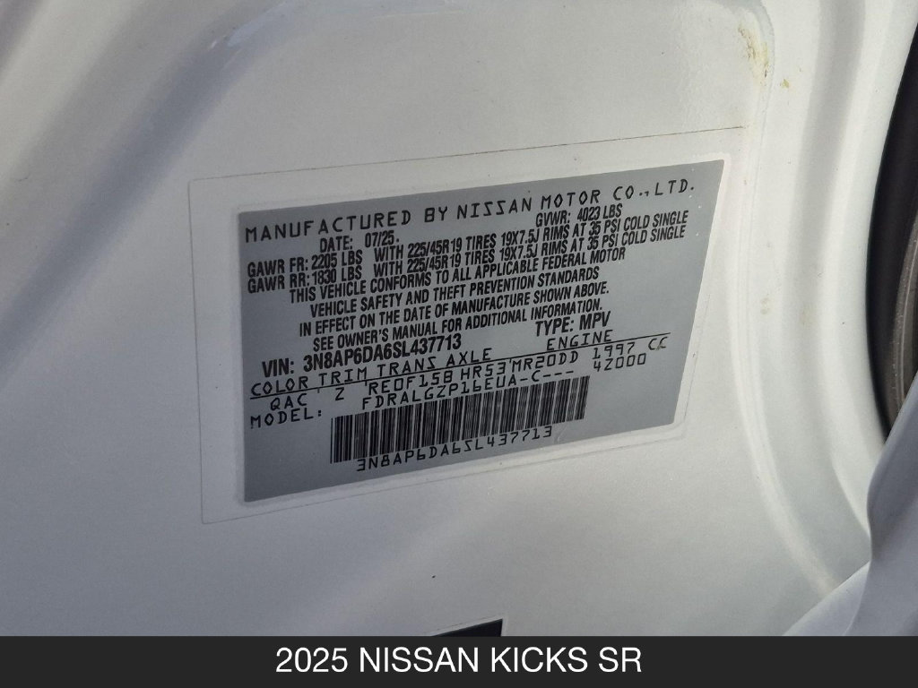 Certified 2025 Nissan Kicks SR FWD image 26