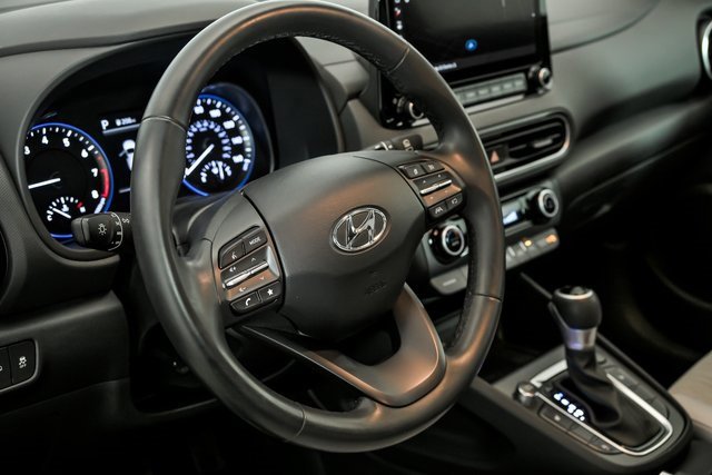 Used 2023 Hyundai Kona SEL w/ Convenience Package image 14