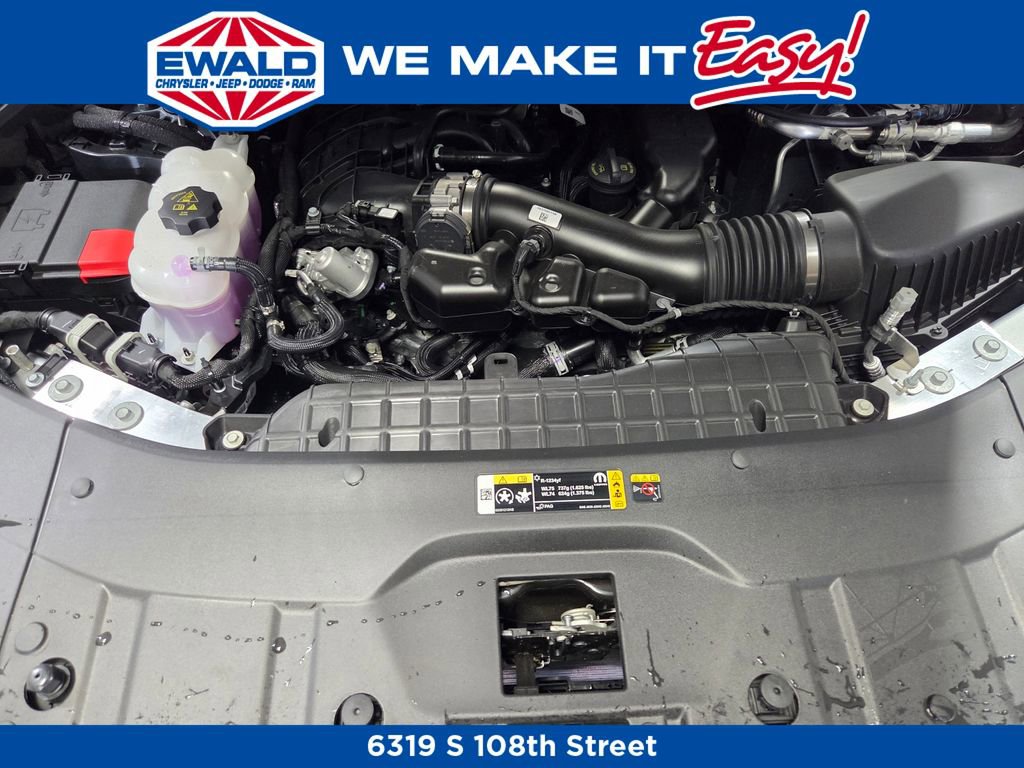 New 2025 Jeep Grand Cherokee L Altitude image 24