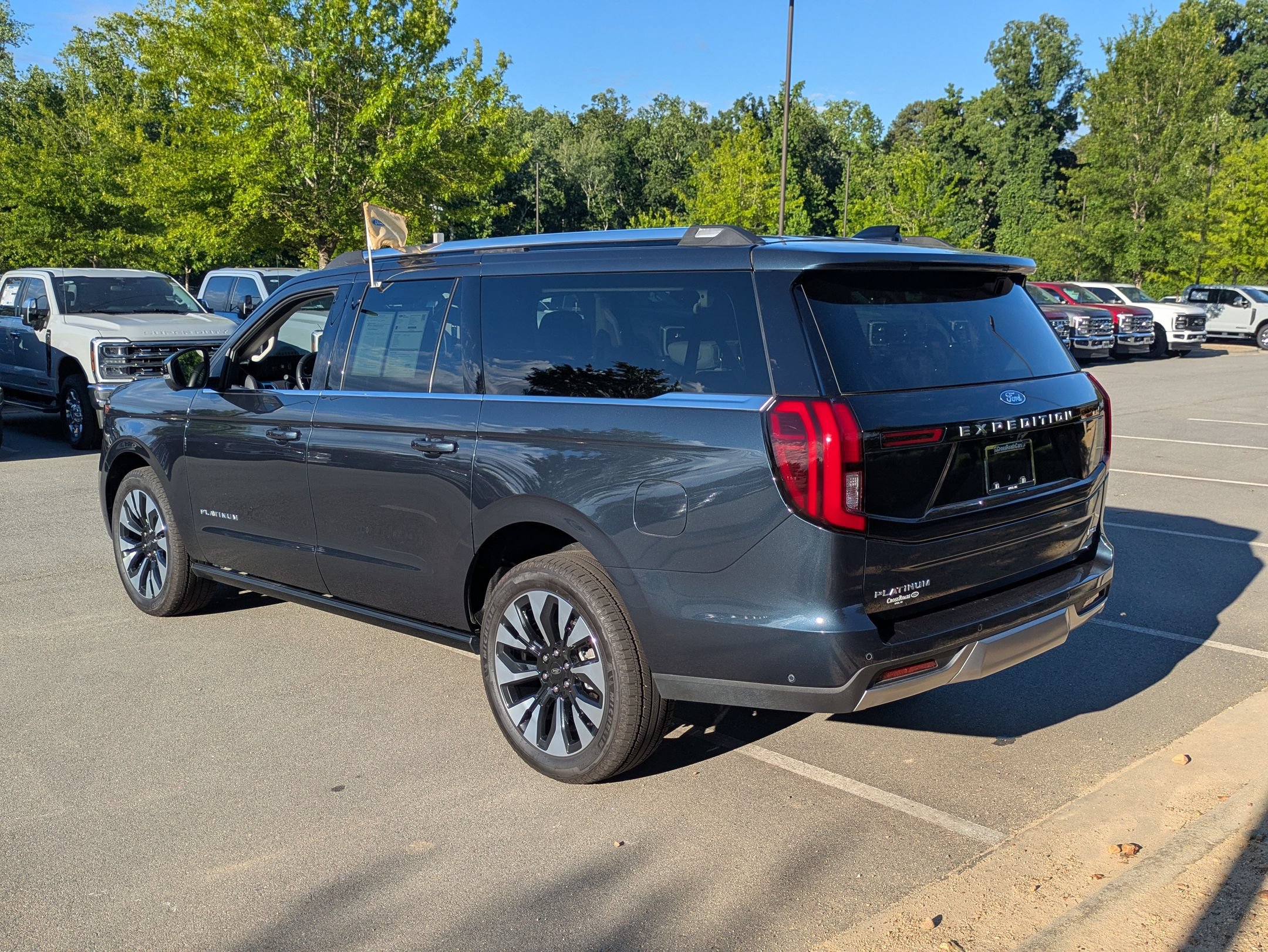 Certified 2025 Ford Expedition Max Platinum w/ Platinum Ultimate Package AWD/4WD image 6