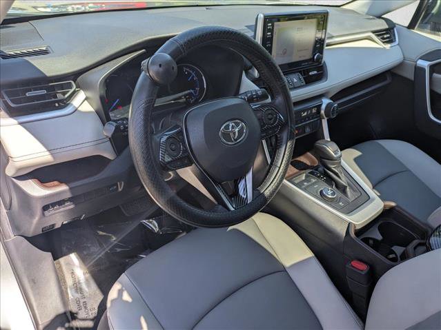 Used 2019 Toyota RAV4 Limited AWD/4WD image 10