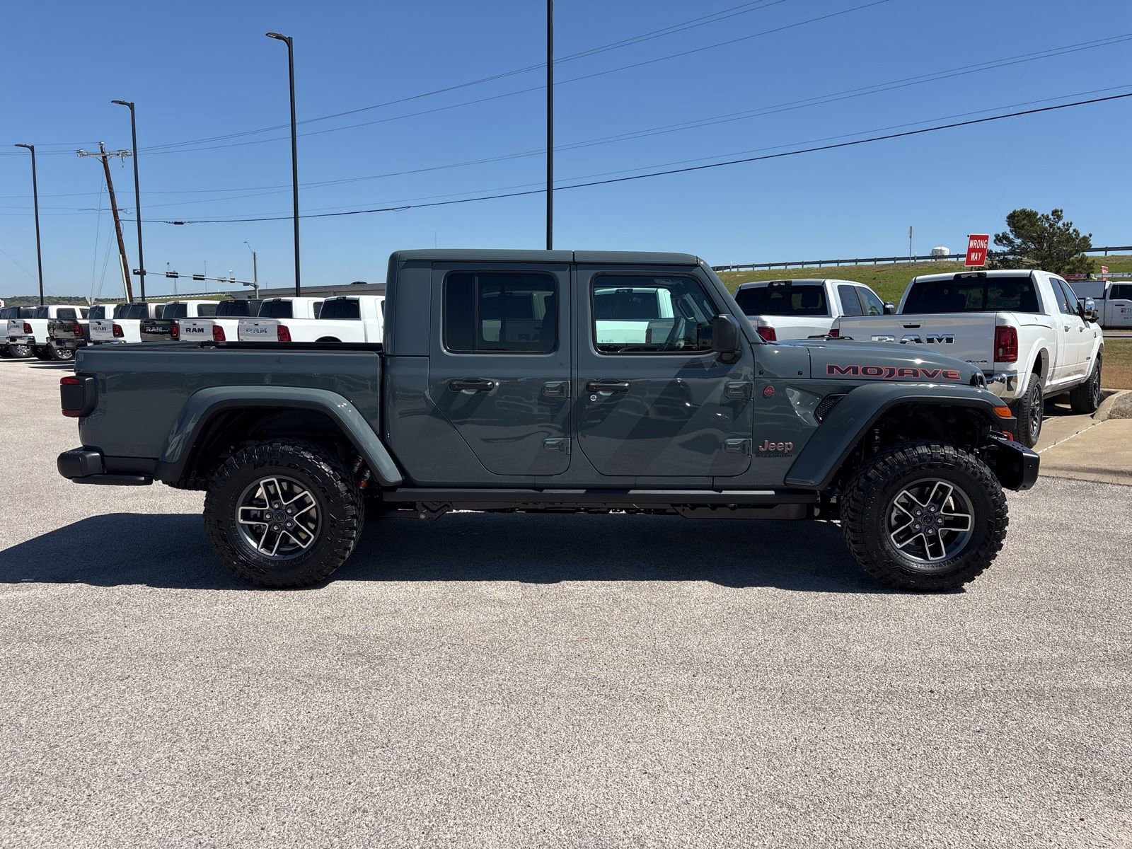 New 2026 Jeep Gladiator Mojave AWD/4WD image 7
