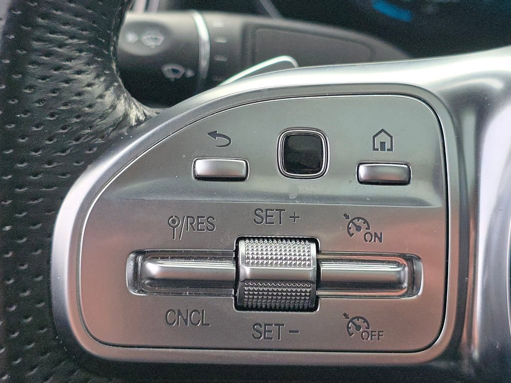 Used 2021 Mercedes-Benz GLC 300 GLC 300 Coupe image 35