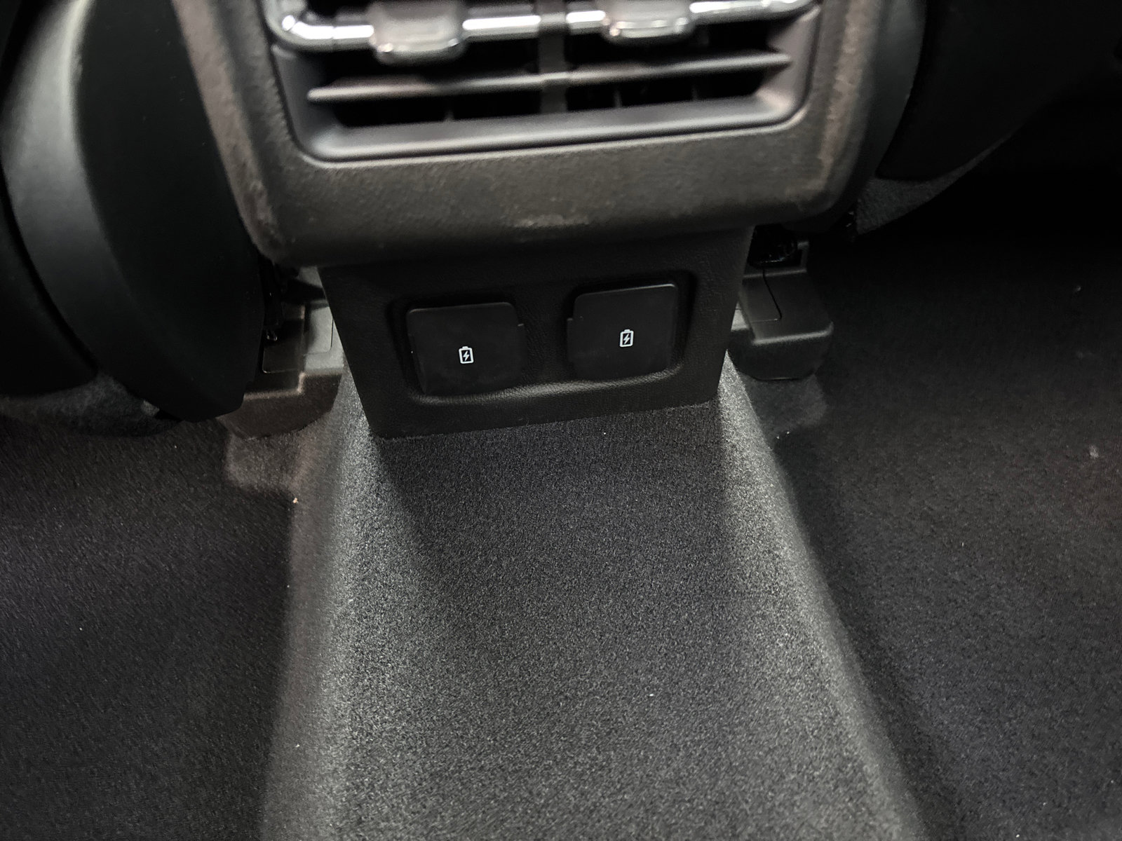 New 2026 Lincoln Corsair Premiere image 33