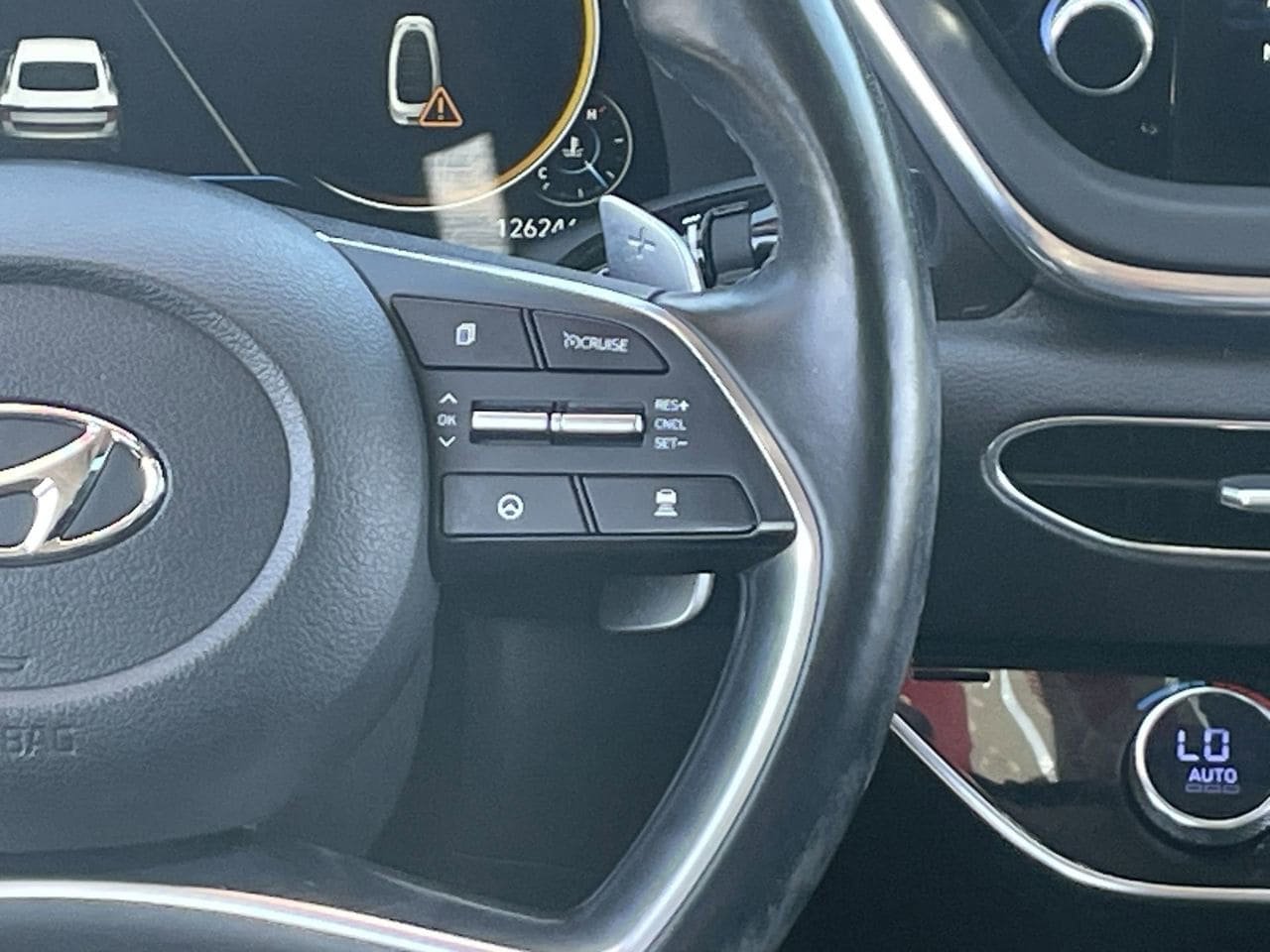 Used 2022 Hyundai Sonata Limited FWD image 23
