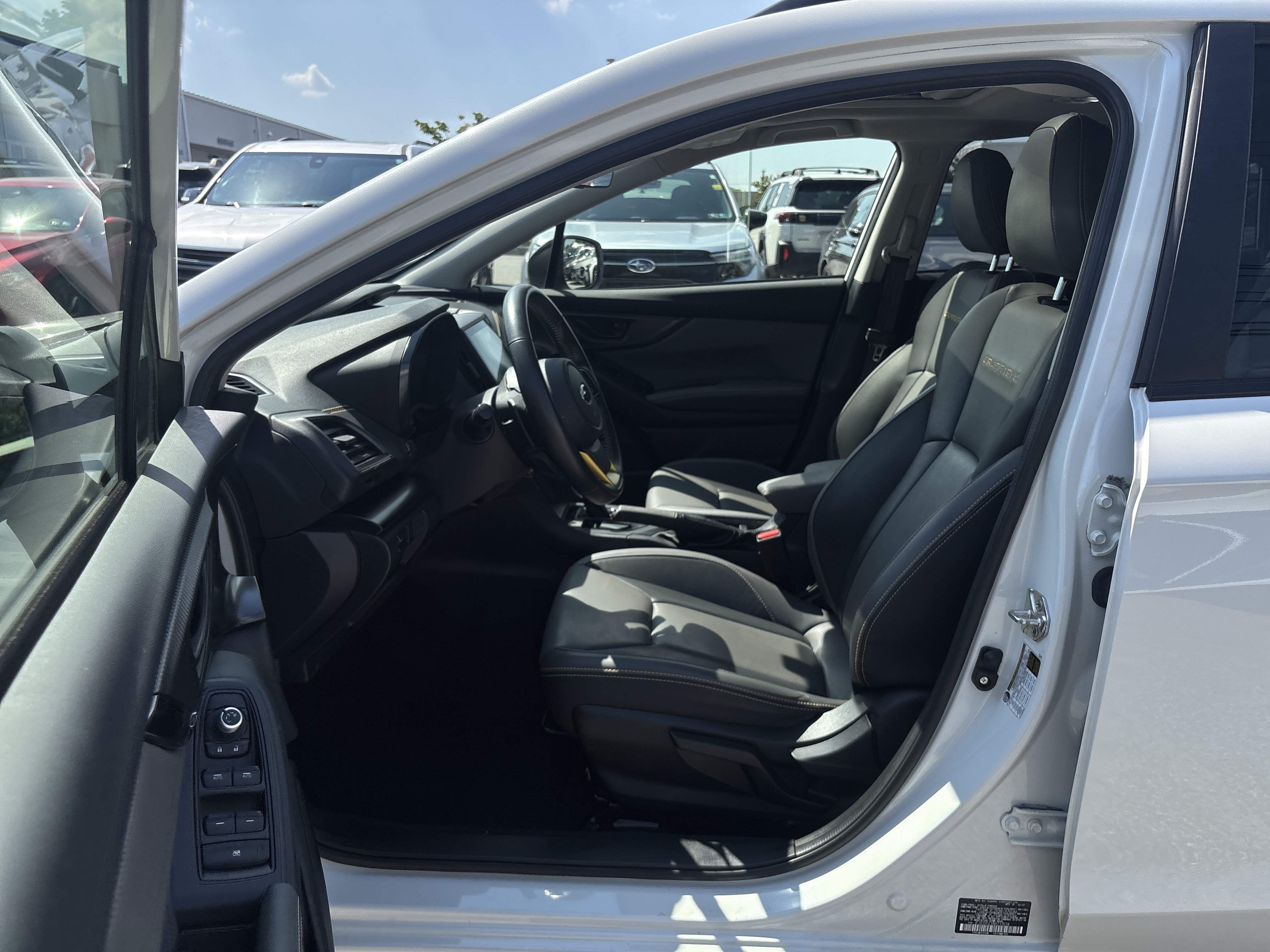 Used 2022 Subaru Crosstrek 2.5i Sport w/ Moonroof Package AWD/4WD image 32