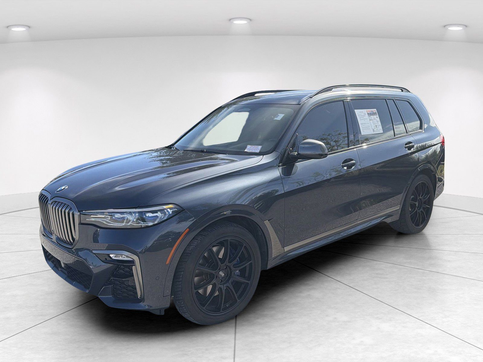 Used 2022 BMW X7 M50i w/ Dynamic Handling Package AWD/4WD image 8