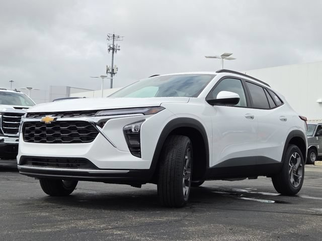New 2026 Chevrolet Trax LT w/ LT Convenience Package FWD image 9
