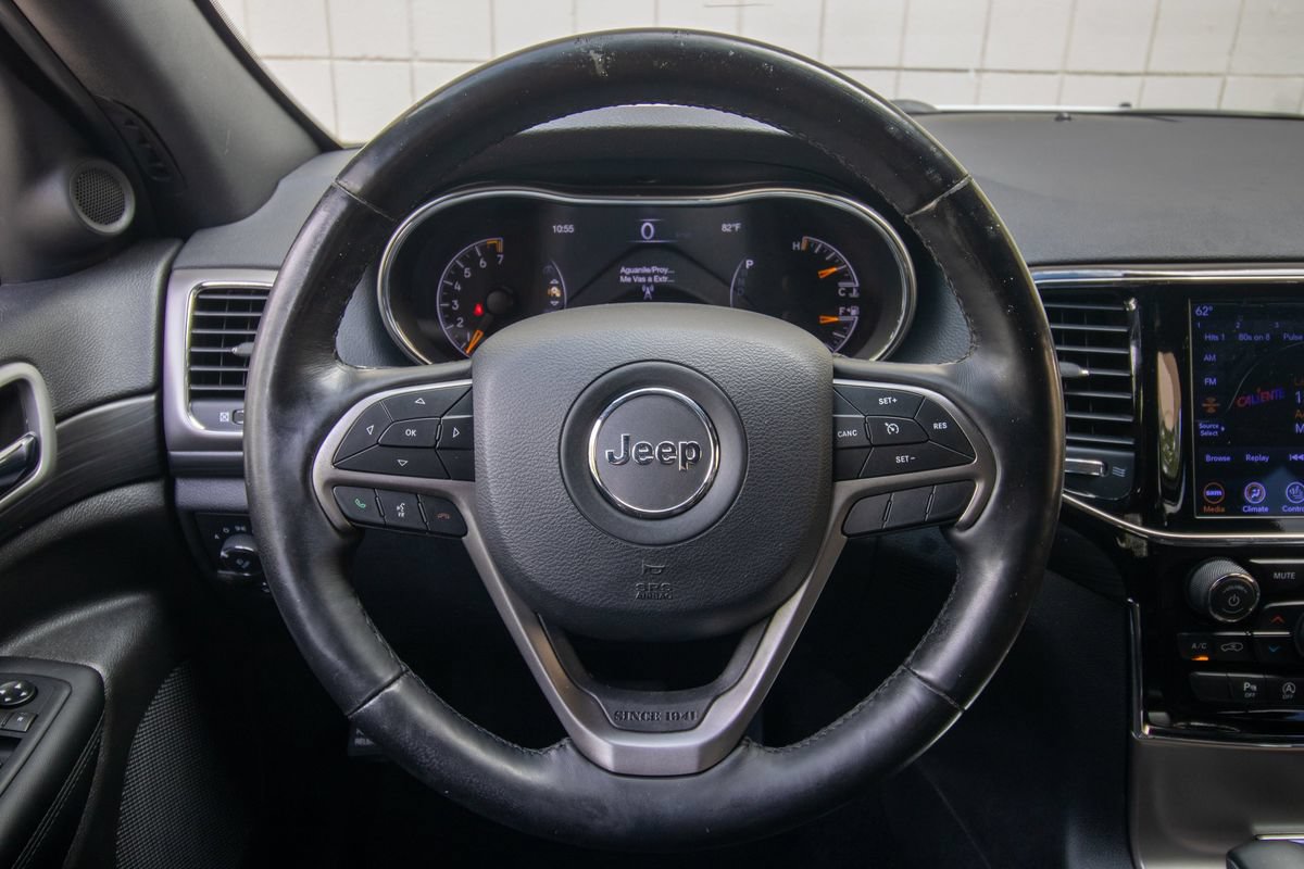 Used 2020 Jeep Grand Cherokee Altitude RWD image 34