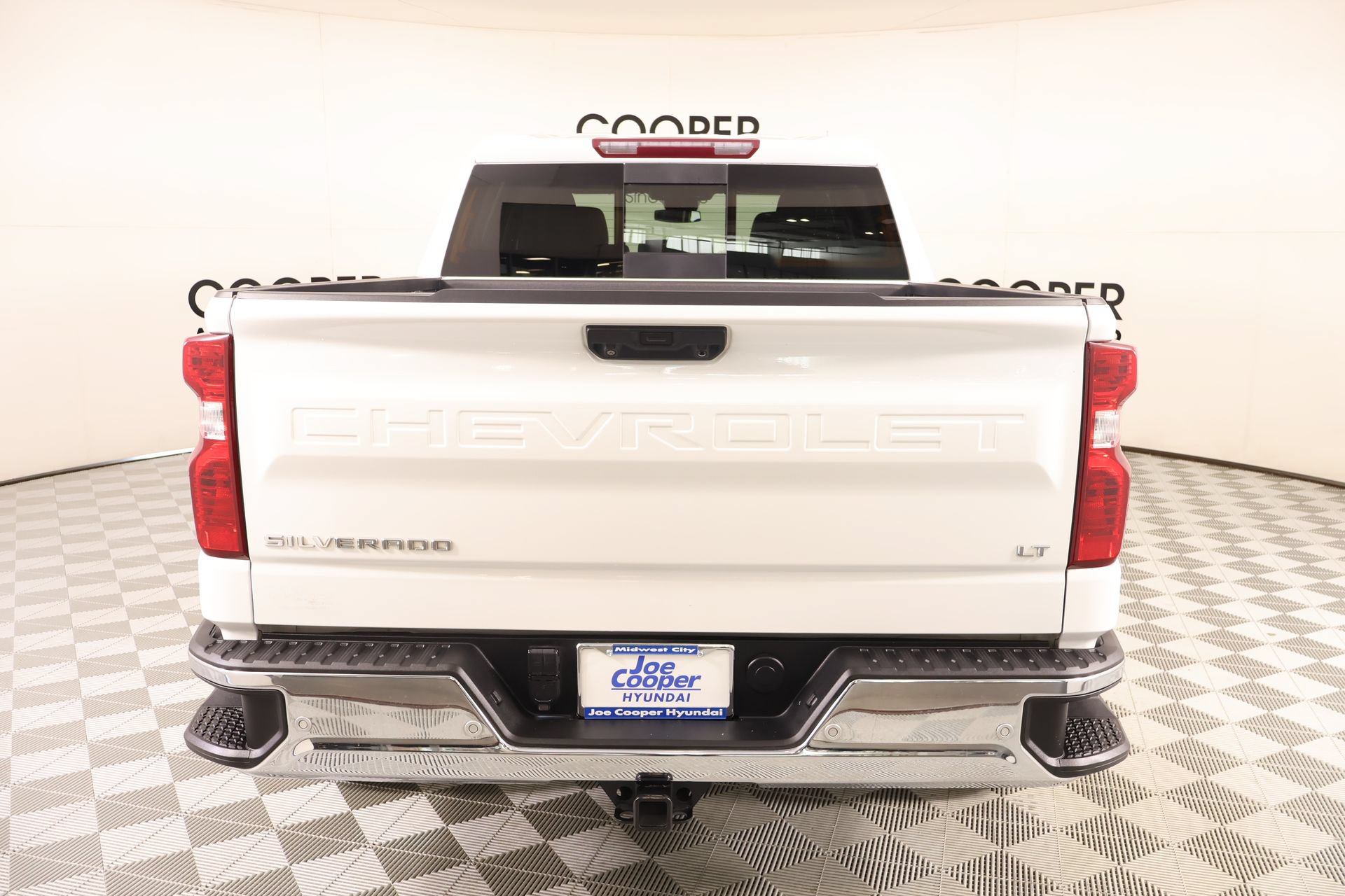 Used 2023 Chevrolet Silverado 1500 LT w/ Safety Package AWD/4WD image 21