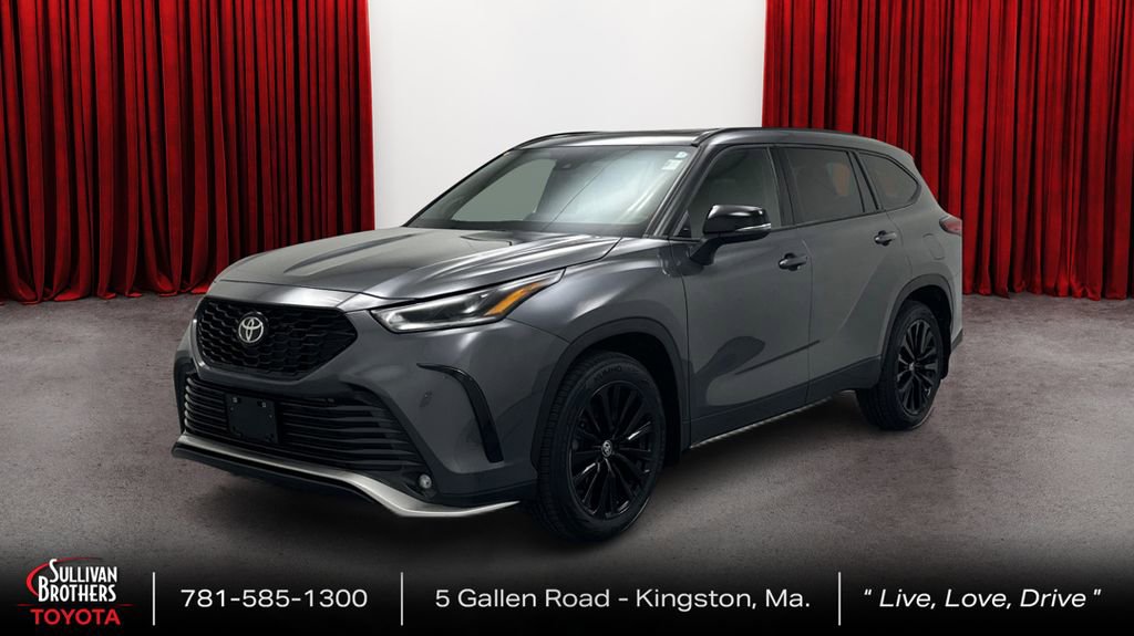 Used 2023 Toyota Highlander XSE image 1