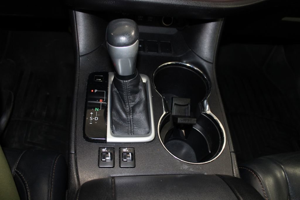 Used 2017 Toyota Highlander XLE image 43