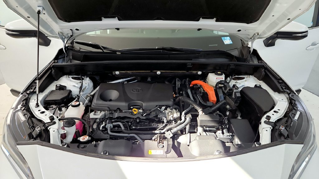 Certified 2023 Toyota Venza XLE AWD/4WD image 15