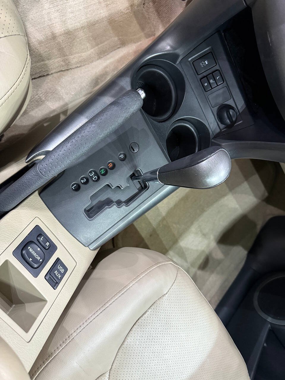 Used 2012 Toyota RAV4 Limited w/ Premium Plus Value Pkg AWD/4WD image 12