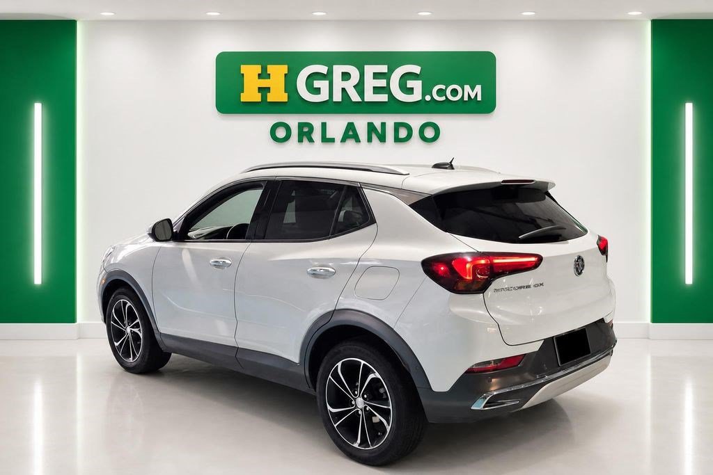 Used 2020 Buick Encore GX Essence w/ Advanced Technology Package FWD image 2