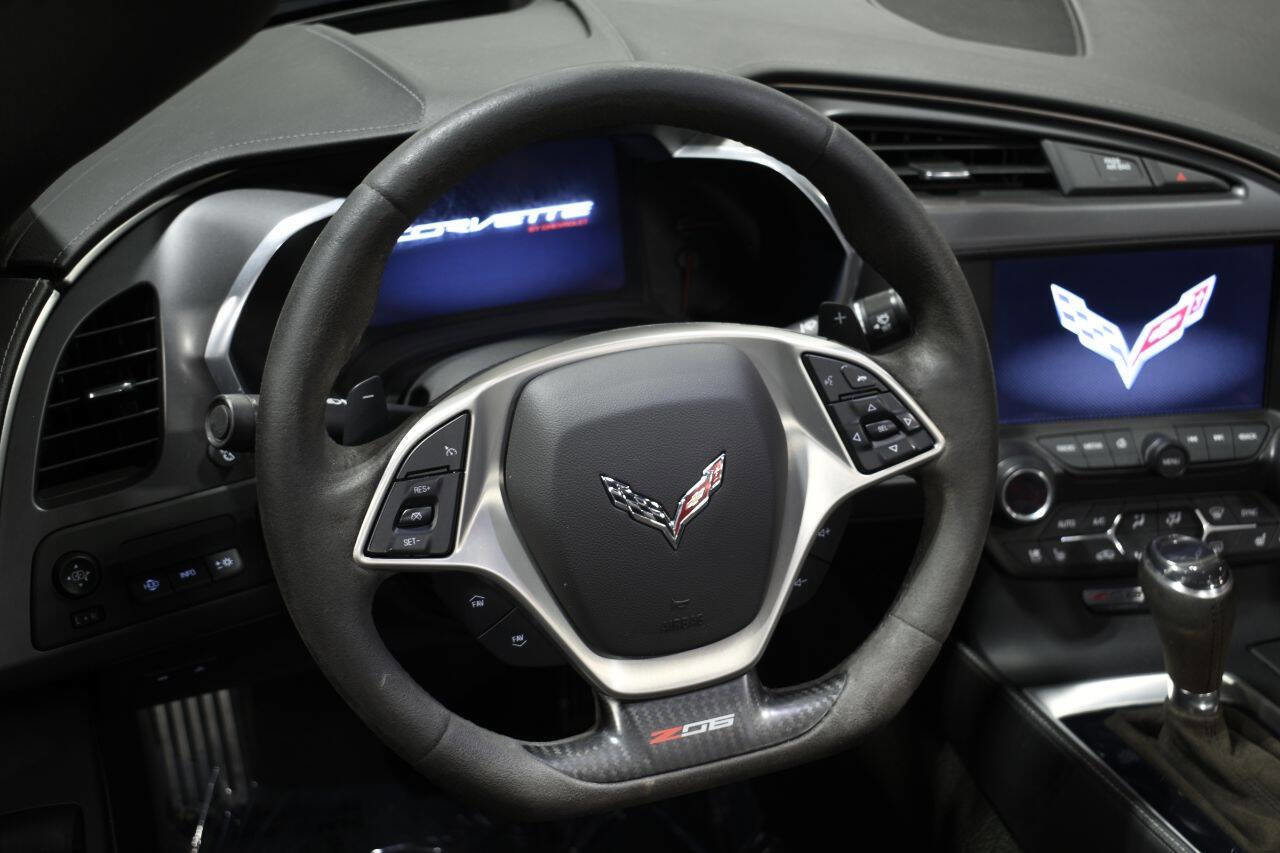 Used 2017 Chevrolet Corvette Z06 image 18