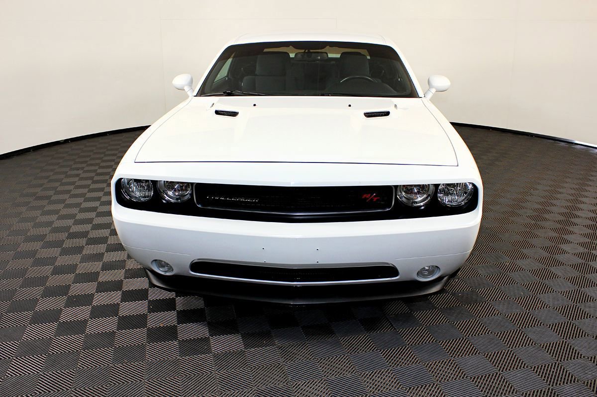Used 2012 Dodge Challenger R/T image 3