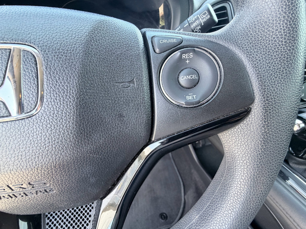 Used 2018 Honda HR-V LX image 14