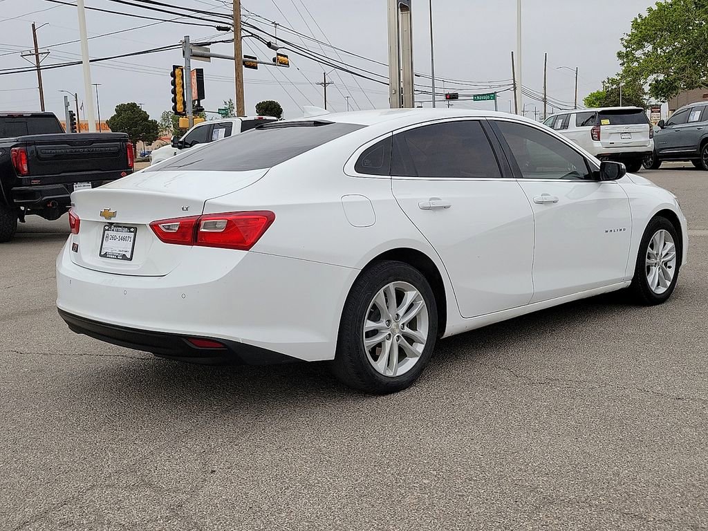 Used 2018 Chevrolet Malibu LT w/ Driver Confidence Package FWD image 11