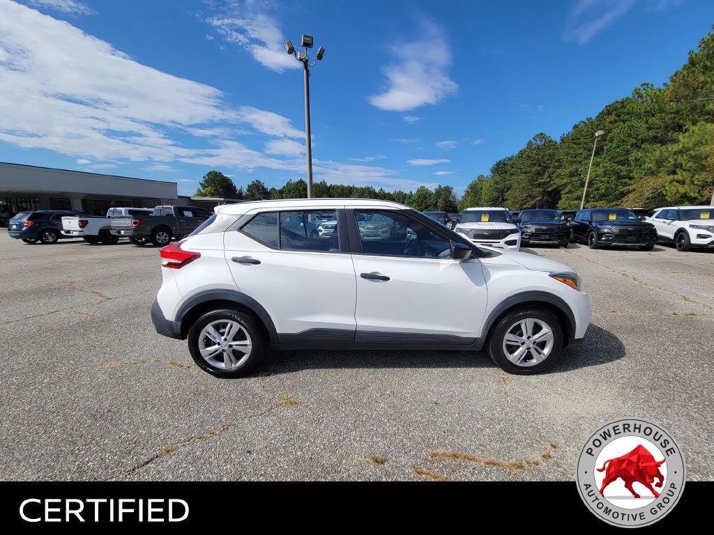 Used 2020 Nissan Kicks S FWD image 8