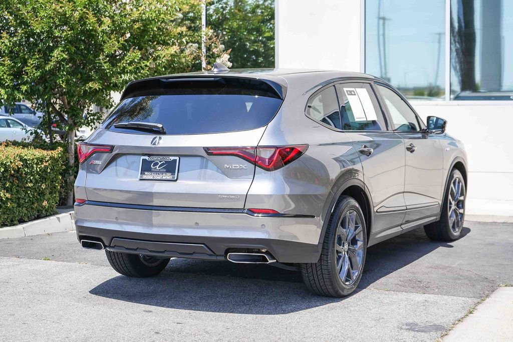 Used 2023 Acura MDX A-Spec AWD/4WD image 6