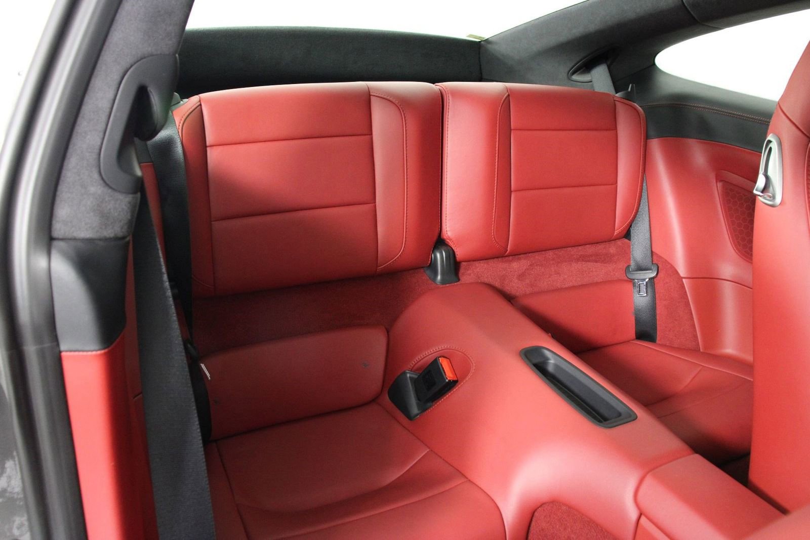 Certified 2015 Porsche 911 Turbo AWD/4WD image 32