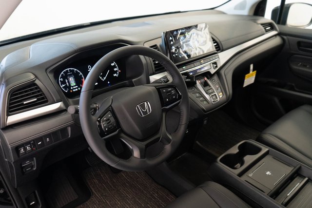 New 2026 Honda Odyssey EX-L image 3