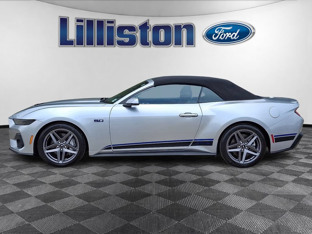 Used 2025 Ford Mustang GT Premium RWD image 8