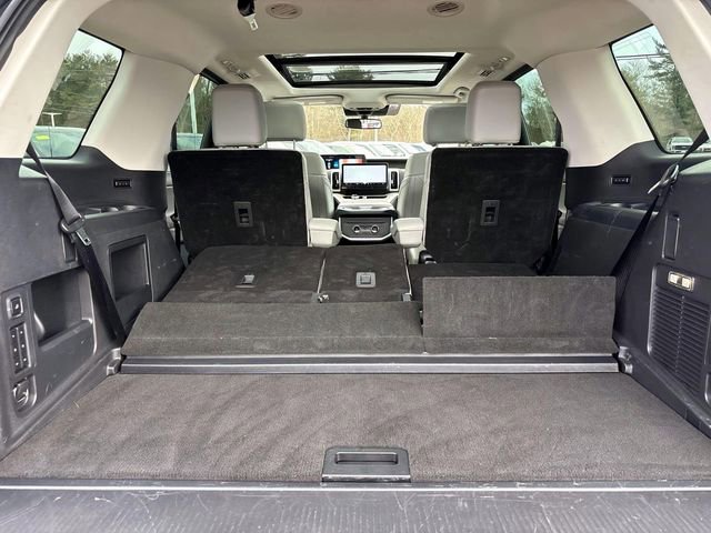 Used 2025 Ford Expedition Active image 17