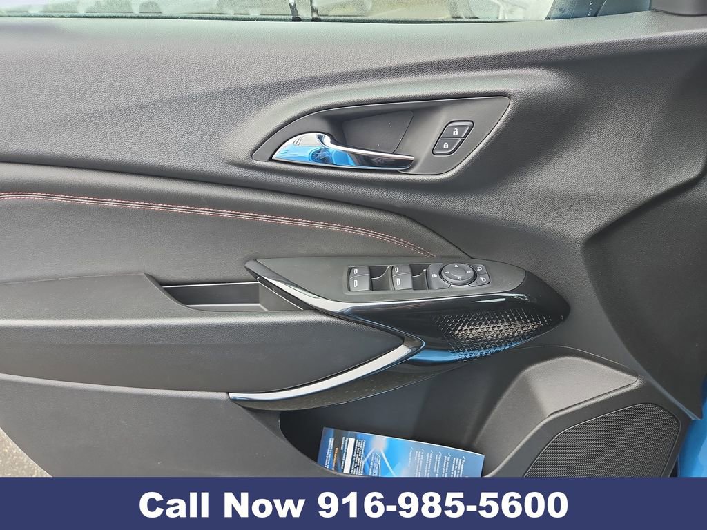 New 2026 Chevrolet Trax RS w/ Sunroof Package image 27