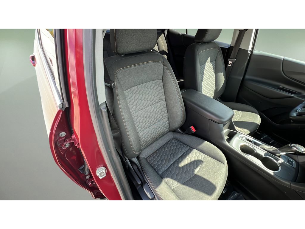 Used 2019 Chevrolet Equinox LT AWD/4WD image 32