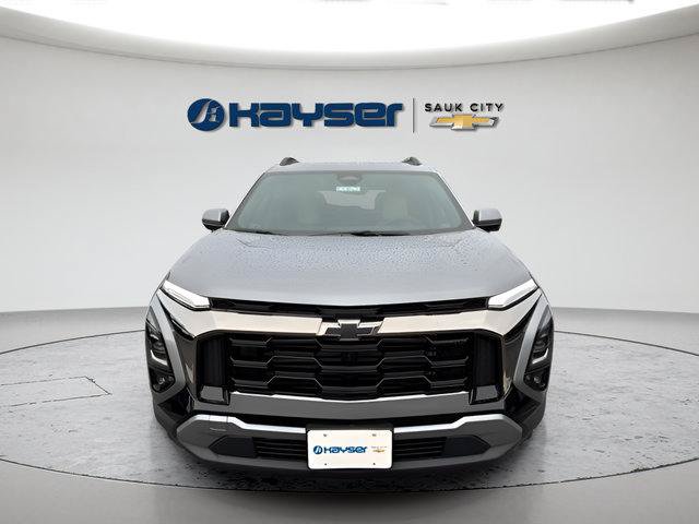 New 2026 Chevrolet Equinox ACTIV w/ Convenience Package III AWD/4WD image 2