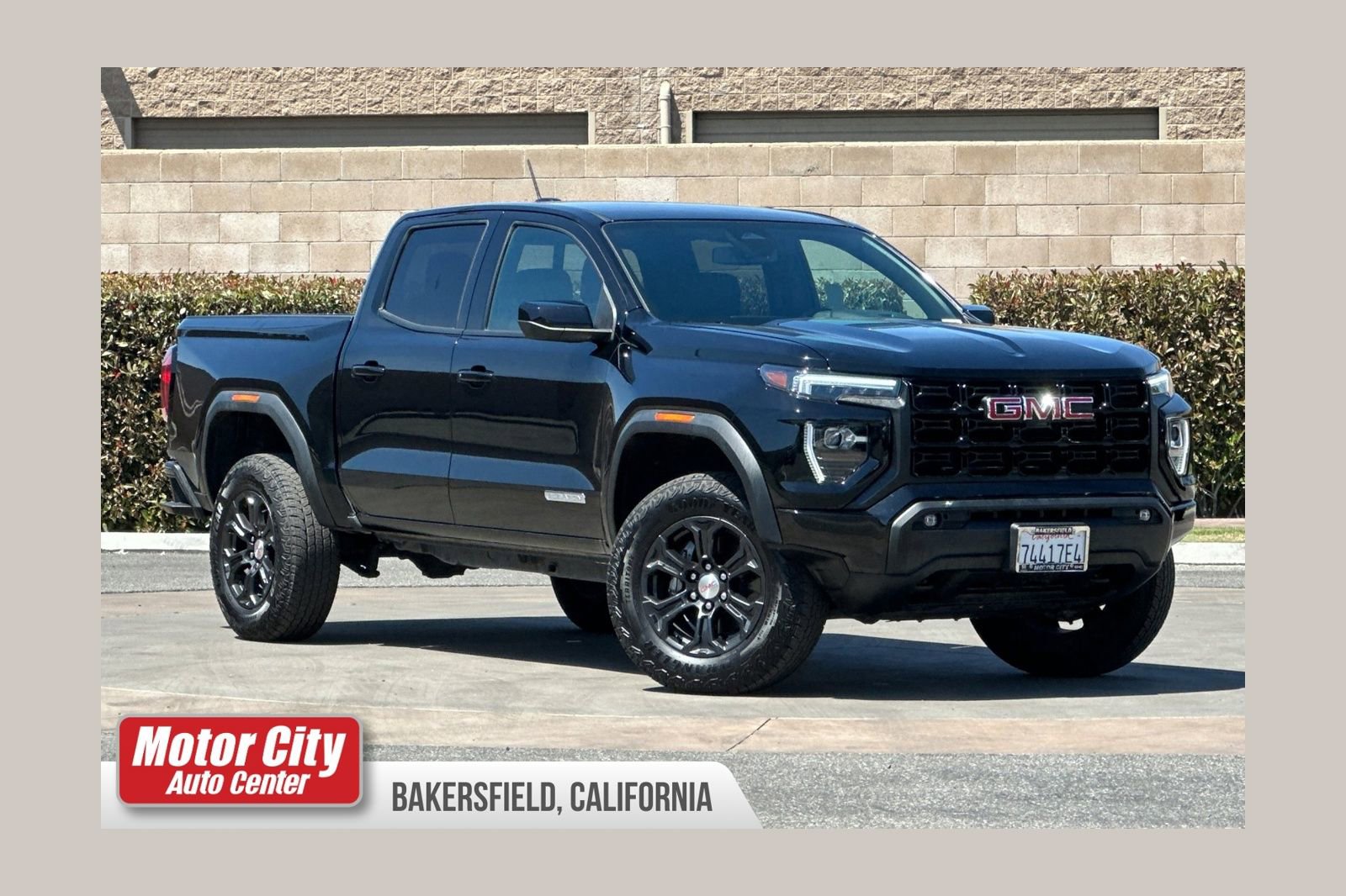 Used 2024 GMC Canyon Elevation w/ Convenience Package RWD image 1
