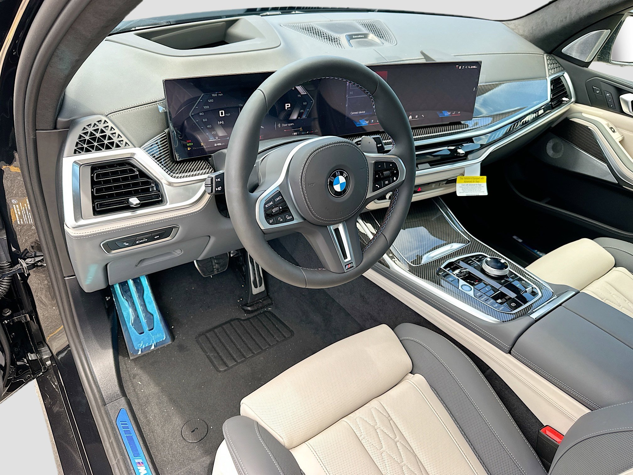 New 2026 BMW X7 M60i image 9