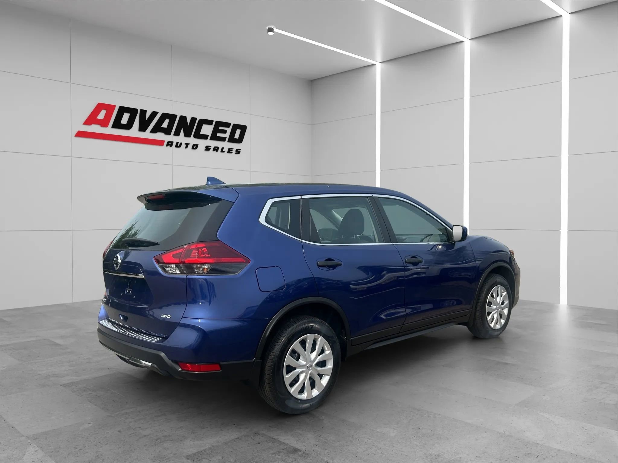 Used 2018 Nissan Rogue S image 6