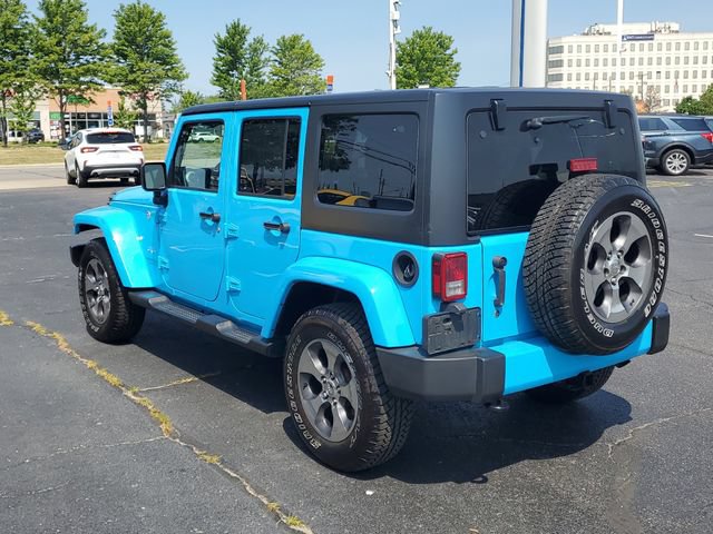 Used 2017 Jeep Wrangler Unlimited Sahara w/ Max Tow Package AWD/4WD image 4