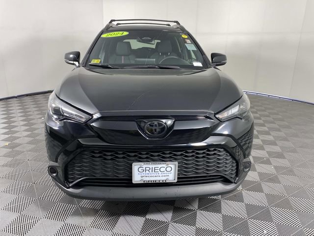 Used 2024 Toyota Corolla Cross AWD Hybrid w/ Moonroof Package image 3