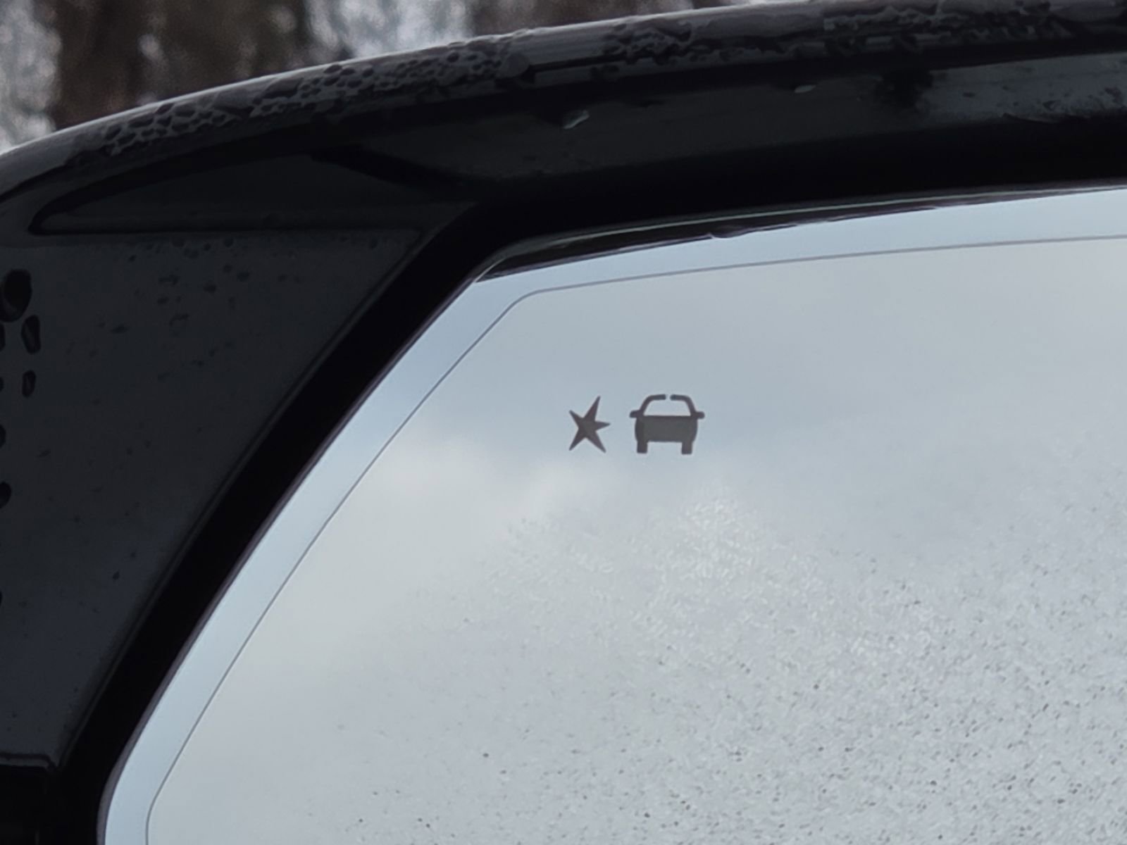 New 2026 GMC Yukon XL Denali image 12