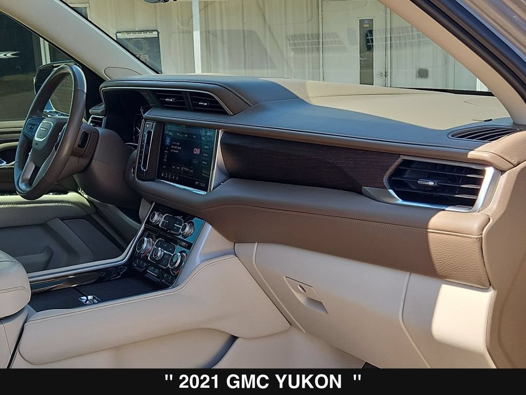Used 2021 GMC Yukon Denali w/ Denali Ultimate Package AWD/4WD image 33