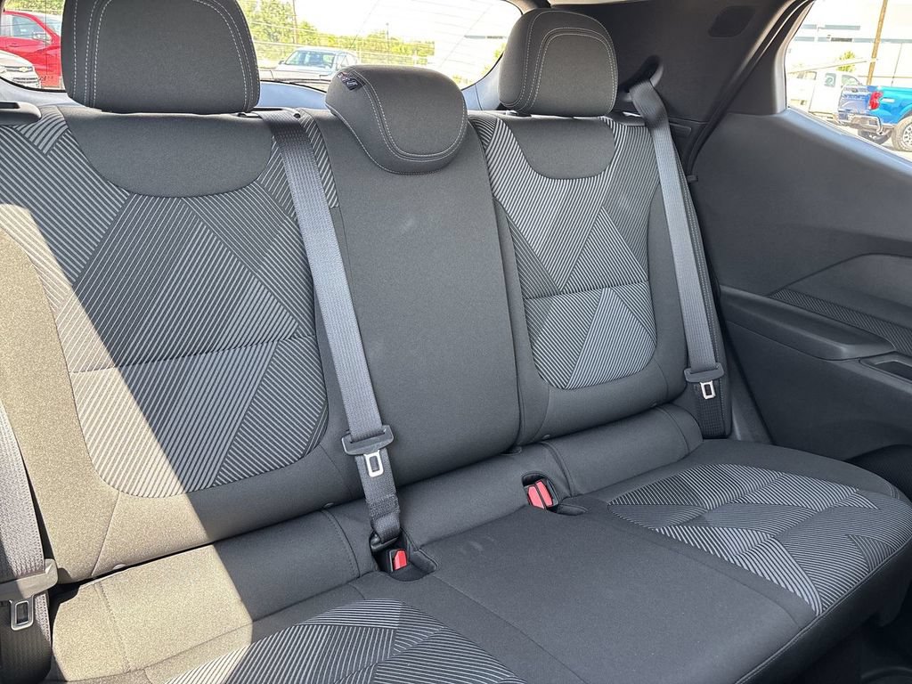 New 2027 Chevrolet Bolt LT w/ Comfort Package FWD image 27