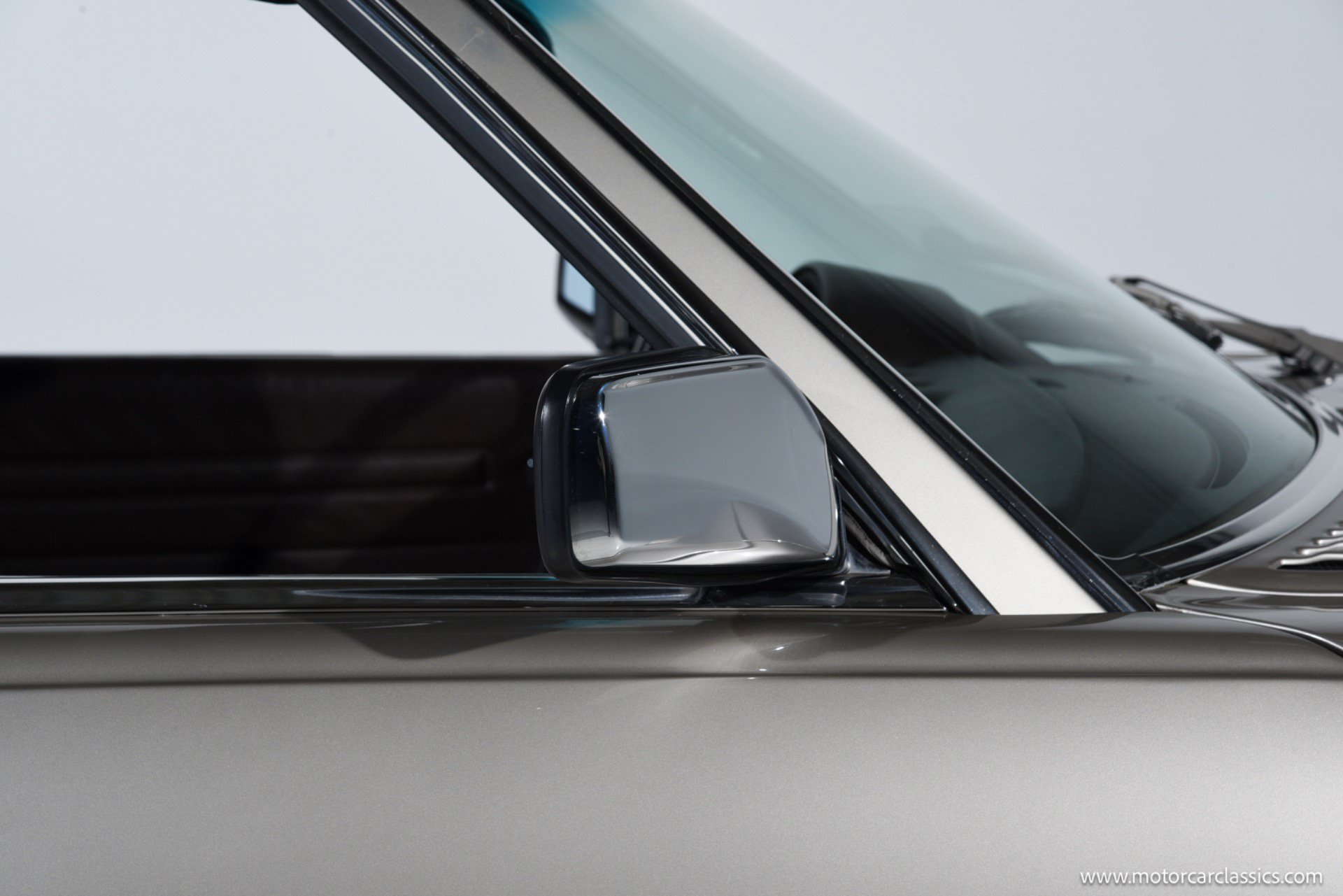 Used 1988 Mercedes-Benz 560 SL image 29
