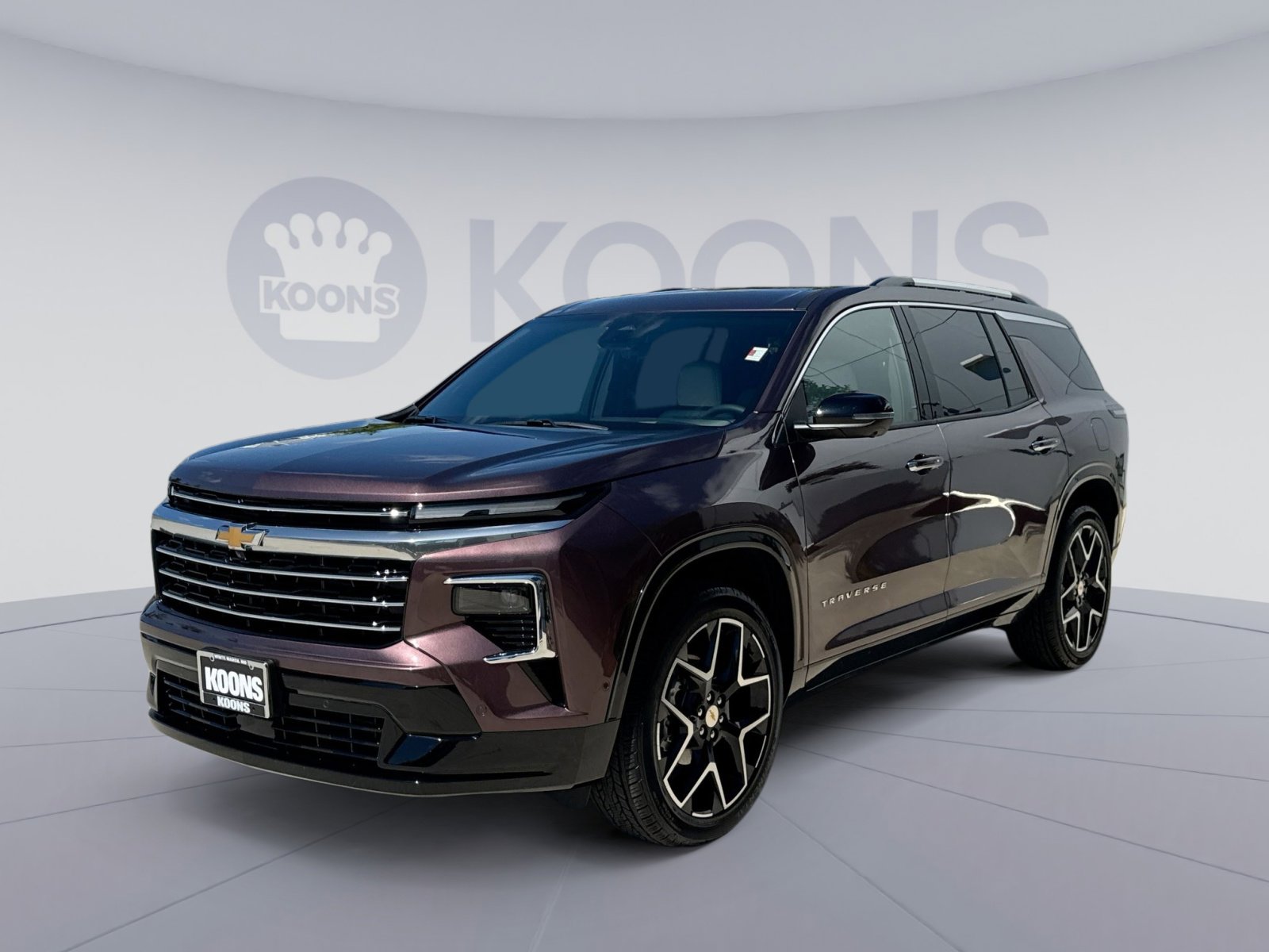 Used 2026 Chevrolet Traverse High Country w/ LPO, Floor Liner Package AWD/4WD image 1