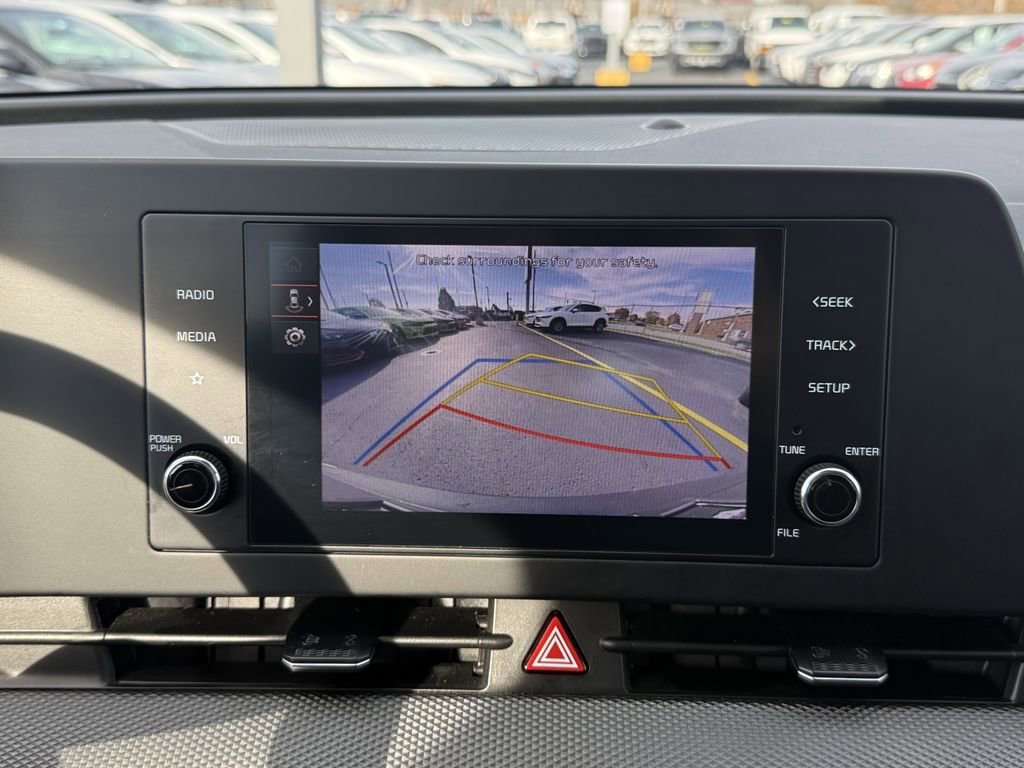 Used 2024 Kia Sportage LX image 20