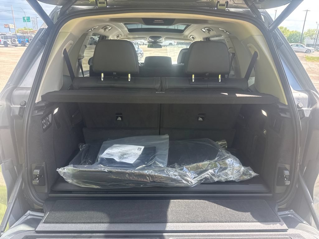 New 2026 BMW X7 xDrive40i AWD/4WD image 22