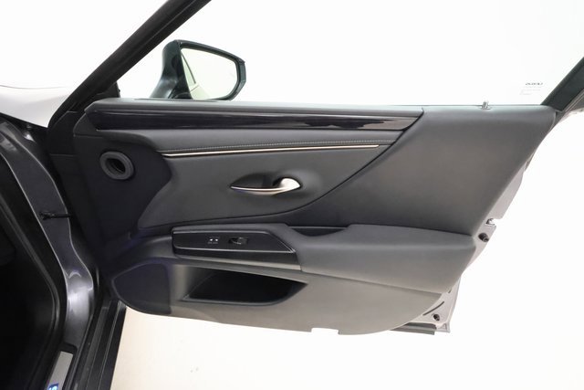 Used 2021 Lexus ES 300h 300h w/ Premium Package image 24